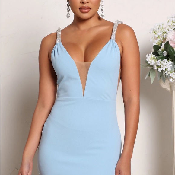 Light Blue Maxi Dress - Picture 2 of 4